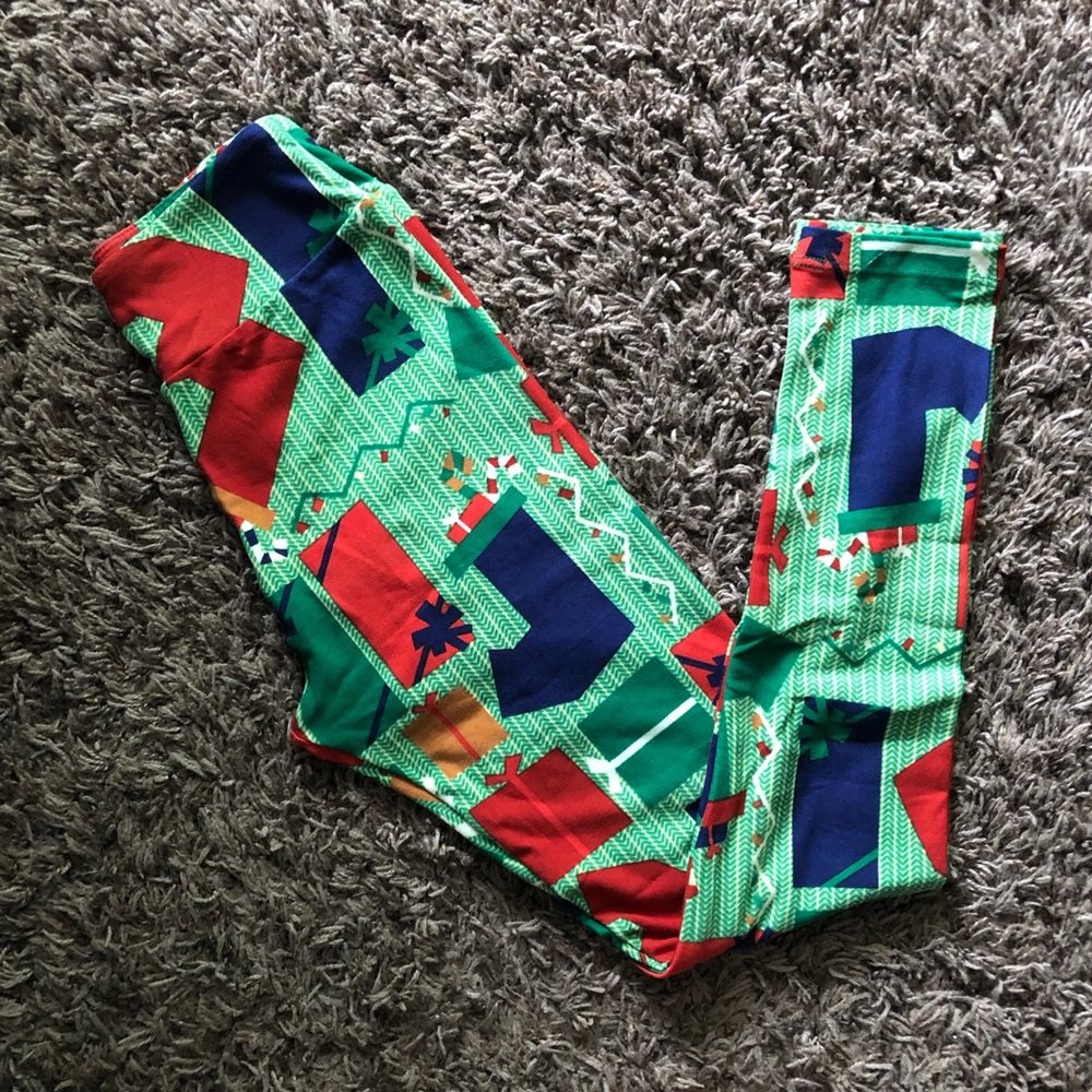 🎄LuLaRoe Tween Christmas Leggings🎄